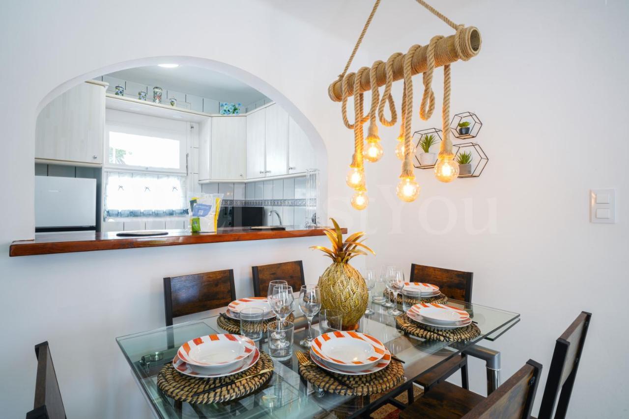 Villa Et Studio Avec Piscine - Wehostyou Empuriabrava Eksteriør bilde